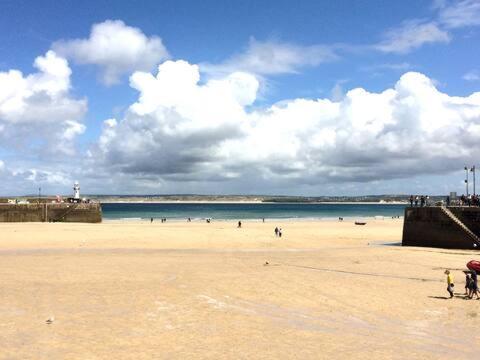 Grey Mullet Guest House St Ives Buitenkant foto